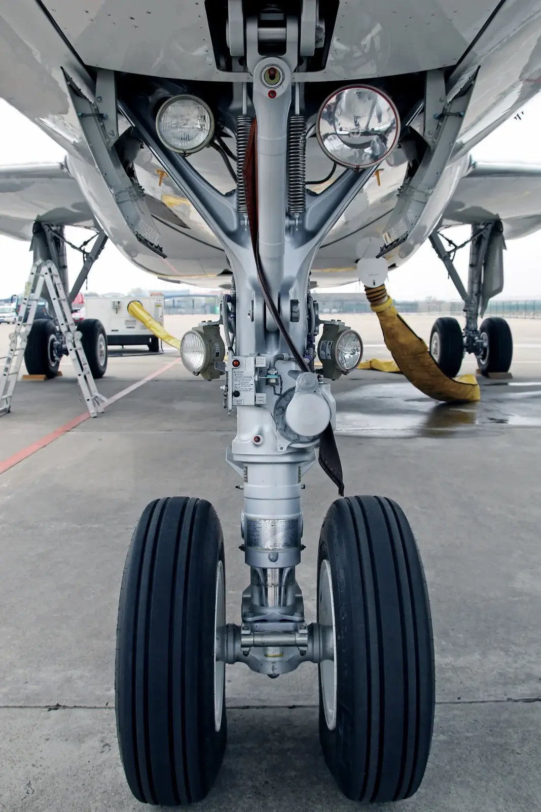 aircraft-landing-gear